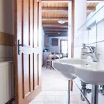 Nelfi's Ii - Apartmán