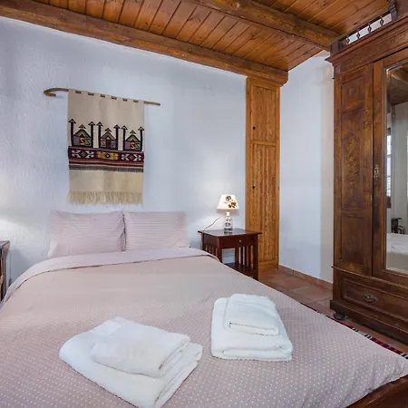 Nelfi's Ii - Arachova