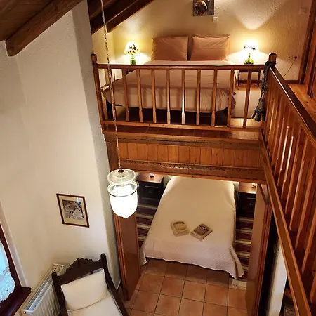 Nelfi's Ii - Apartment *