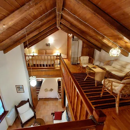 Apartment Nelfi's Ii -