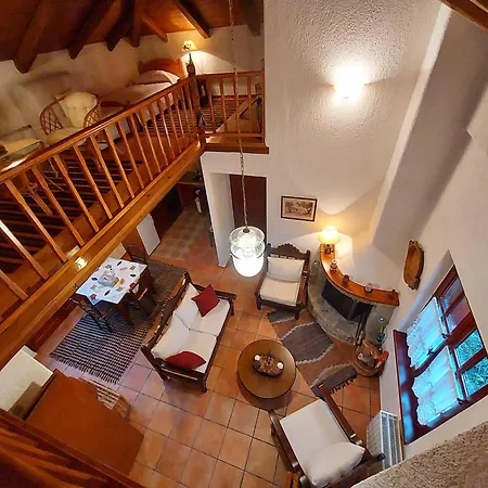 Nelfi's Ii - Apartment Arachova
